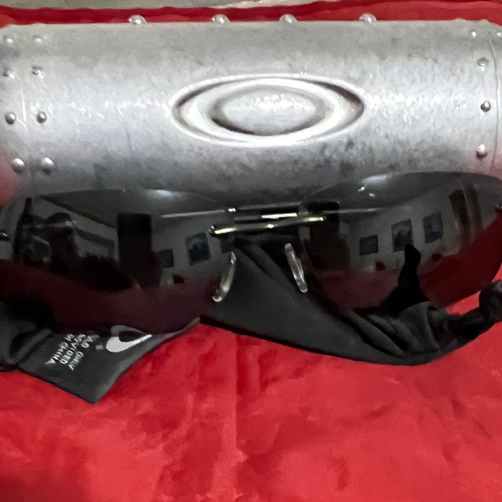 Men’s Oakley Nanowire 2.0